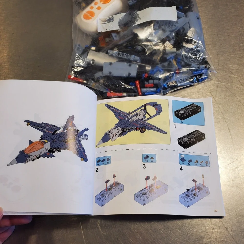 K96231 5-in-1 Remote Control Fighter Jet & Robot Building Block Set Su-75 Su-47